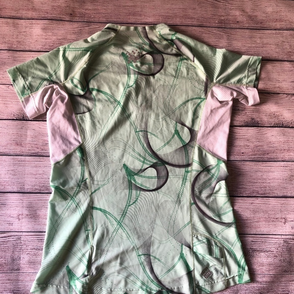 Salomon Green 1/4 Zip Short Sleeve Top Size L - Picture 6 of 7